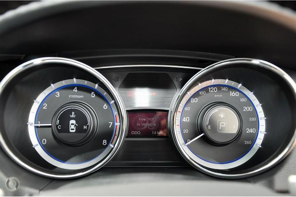 2011 Hyundai i45 Premium YF