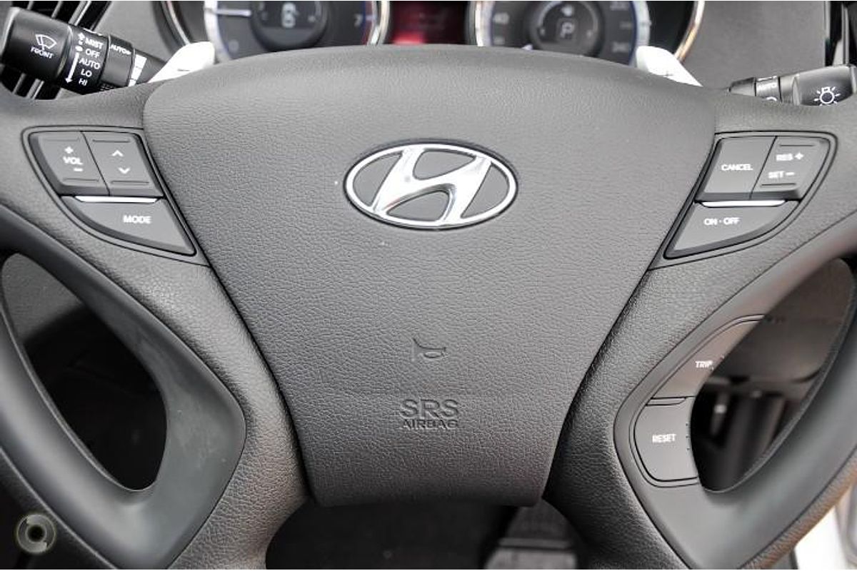 2011 Hyundai i45 Premium YF