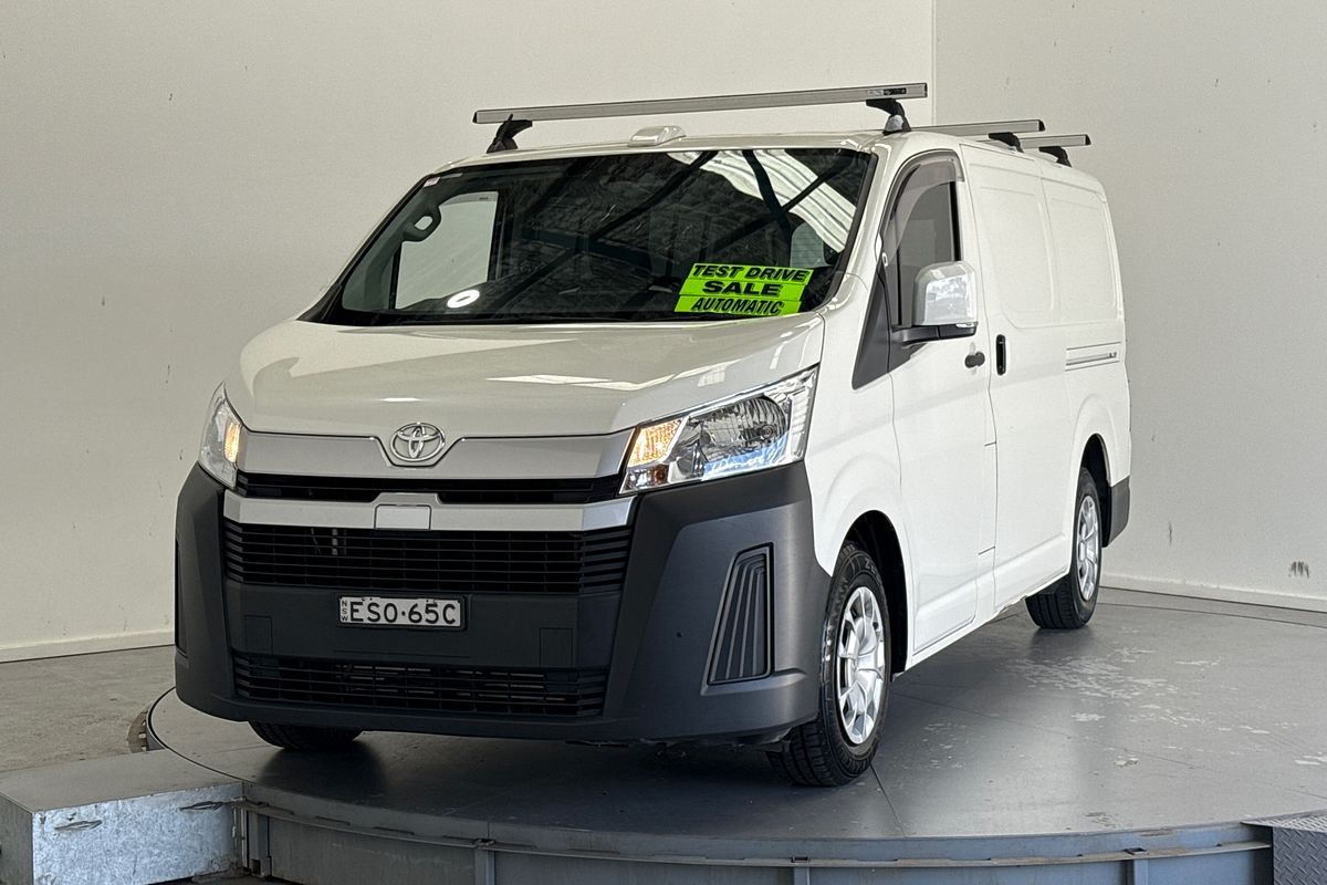 2022 Toyota Hiace GDH300R LWB