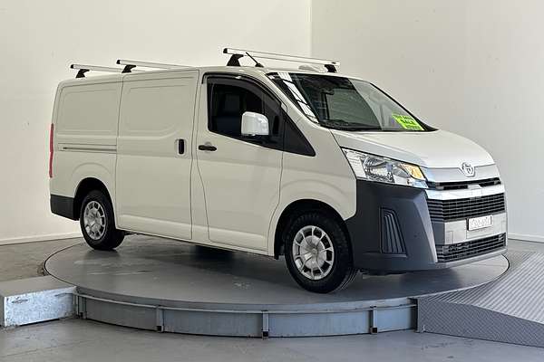 2022 Toyota Hiace GDH300R LWB