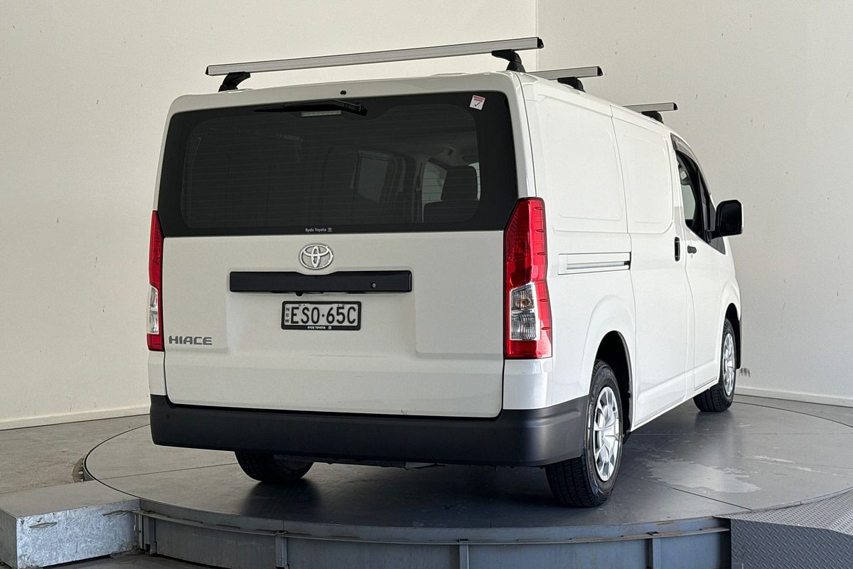 2022 Toyota Hiace GDH300R LWB