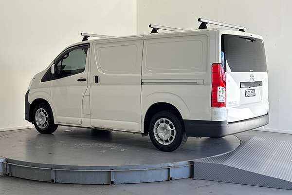 2022 Toyota Hiace GDH300R LWB