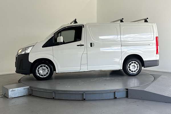 2022 Toyota Hiace GDH300R LWB