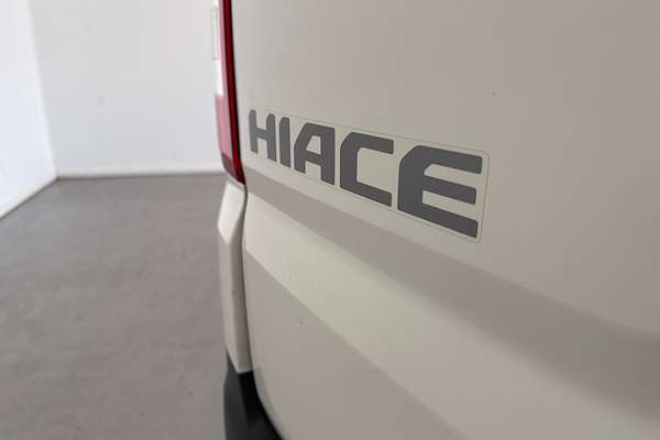 2022 Toyota Hiace GDH300R LWB