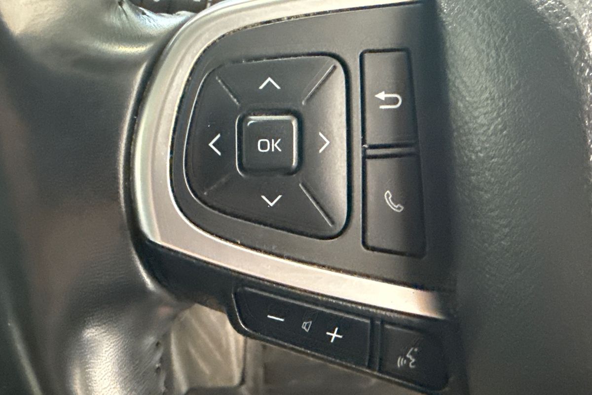 2022 Toyota Hiace GDH300R LWB