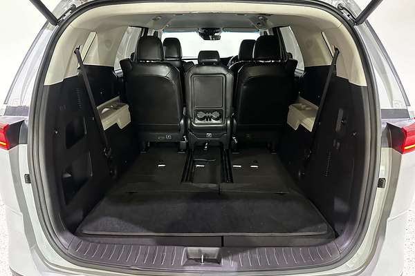 2023 Kia Carnival SLi KA4