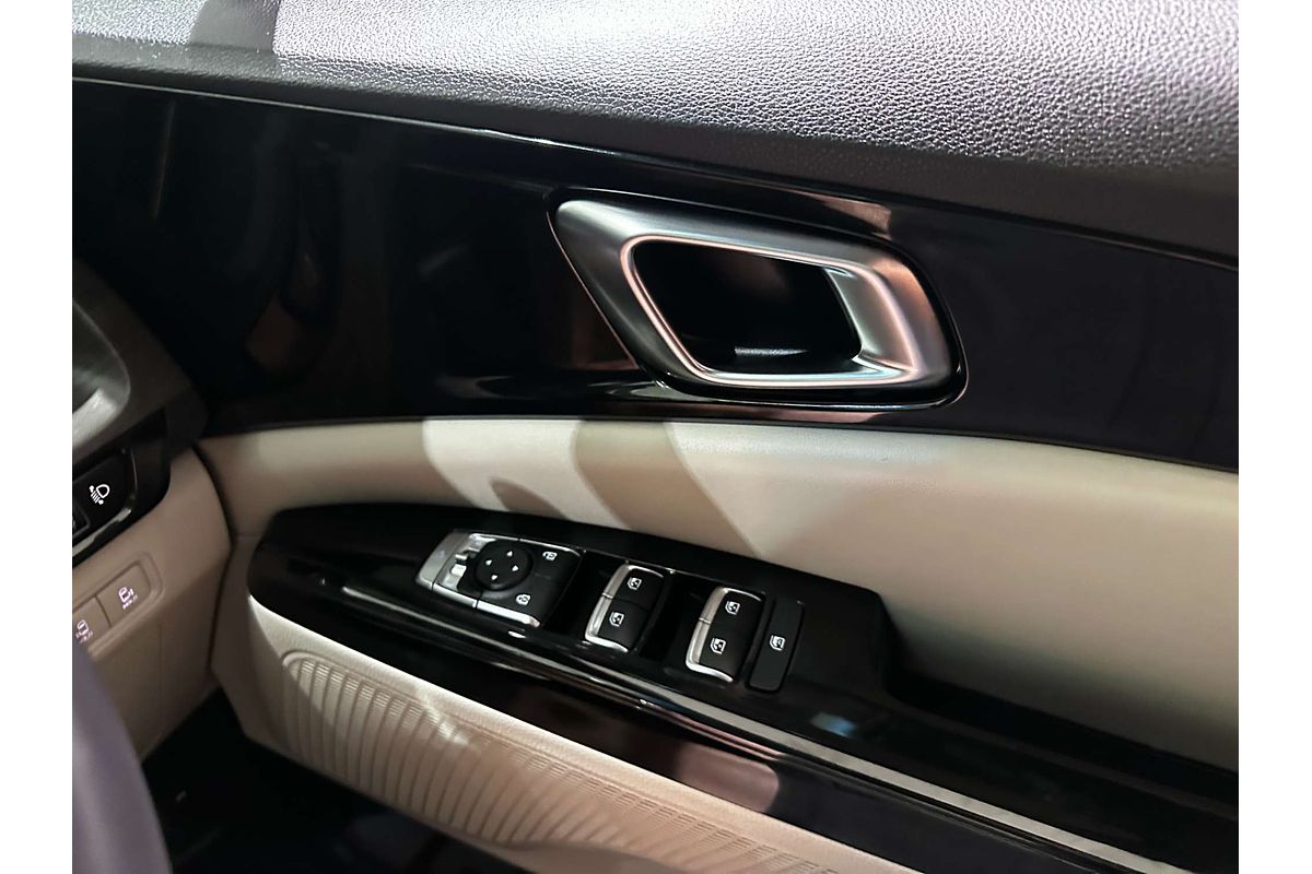 2023 Kia Carnival SLi KA4