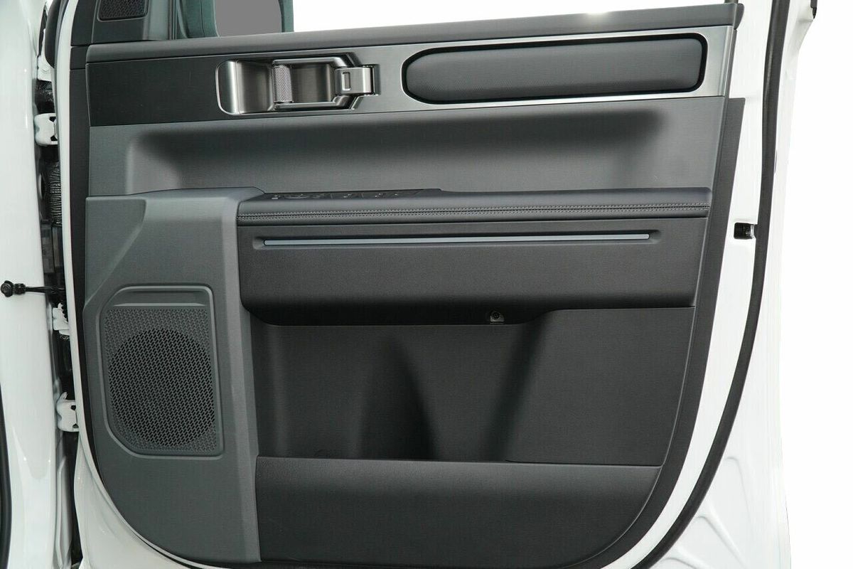 2025 Kia Tasman SX TK 4X4