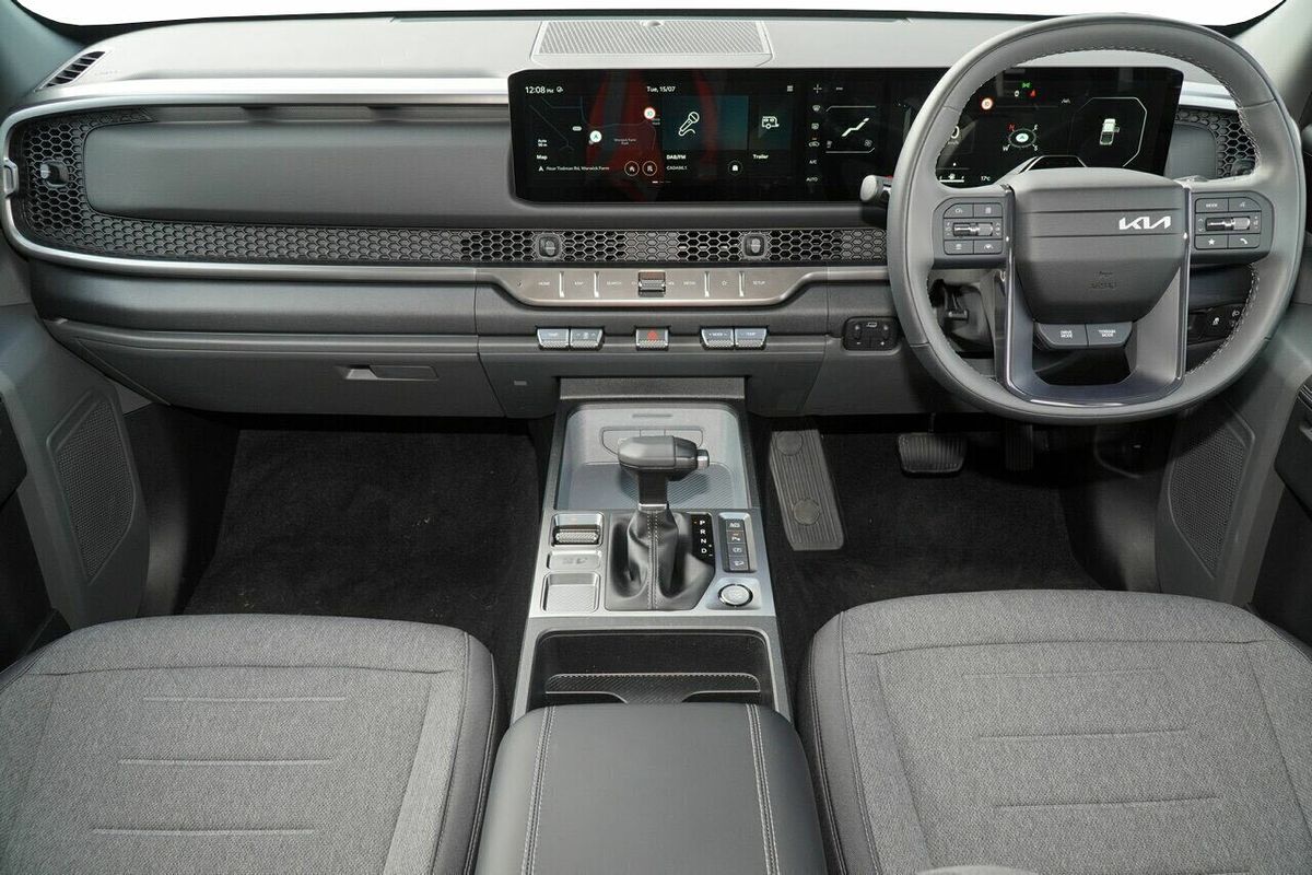 2025 Kia Tasman SX TK 4X4