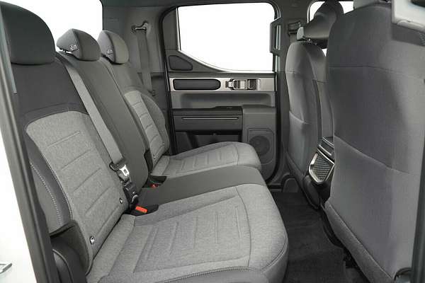 2025 Kia Tasman SX TK 4X4