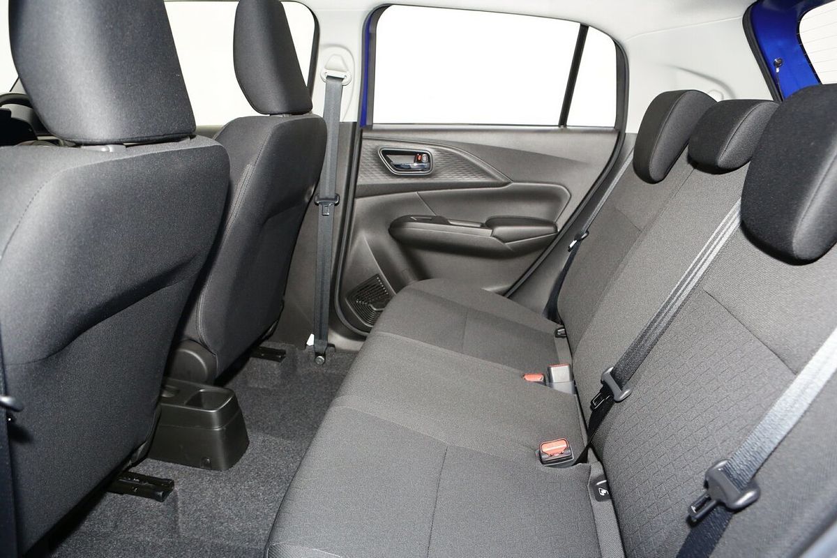 2024 Suzuki Swift Hybrid UZ