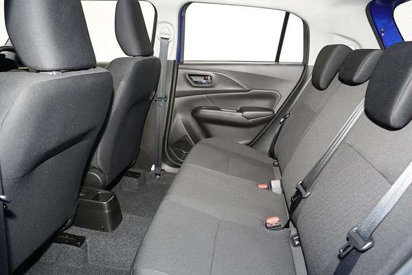 2024 Suzuki Swift Hybrid UZ