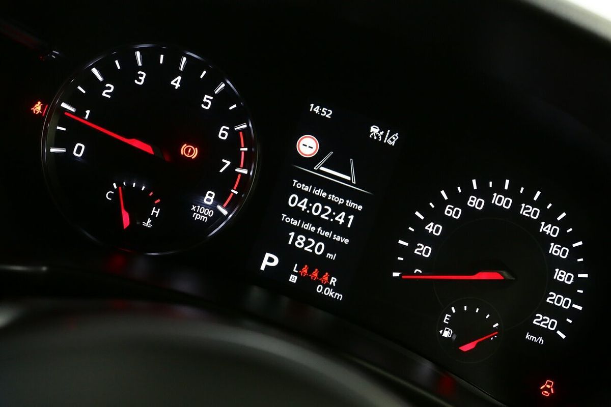 2024 Suzuki Swift Hybrid UZ