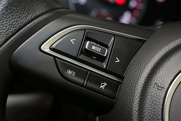 2024 Suzuki Swift Hybrid UZ