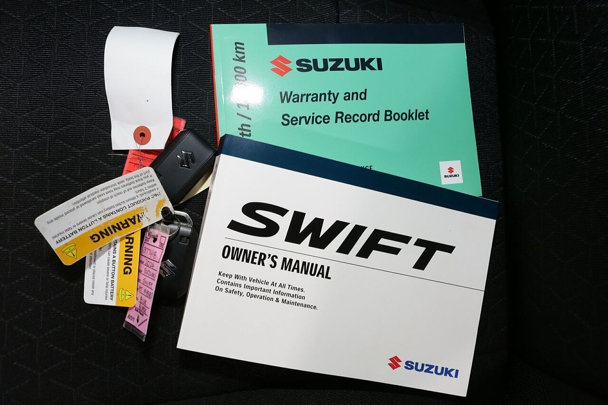 2024 Suzuki Swift Hybrid UZ