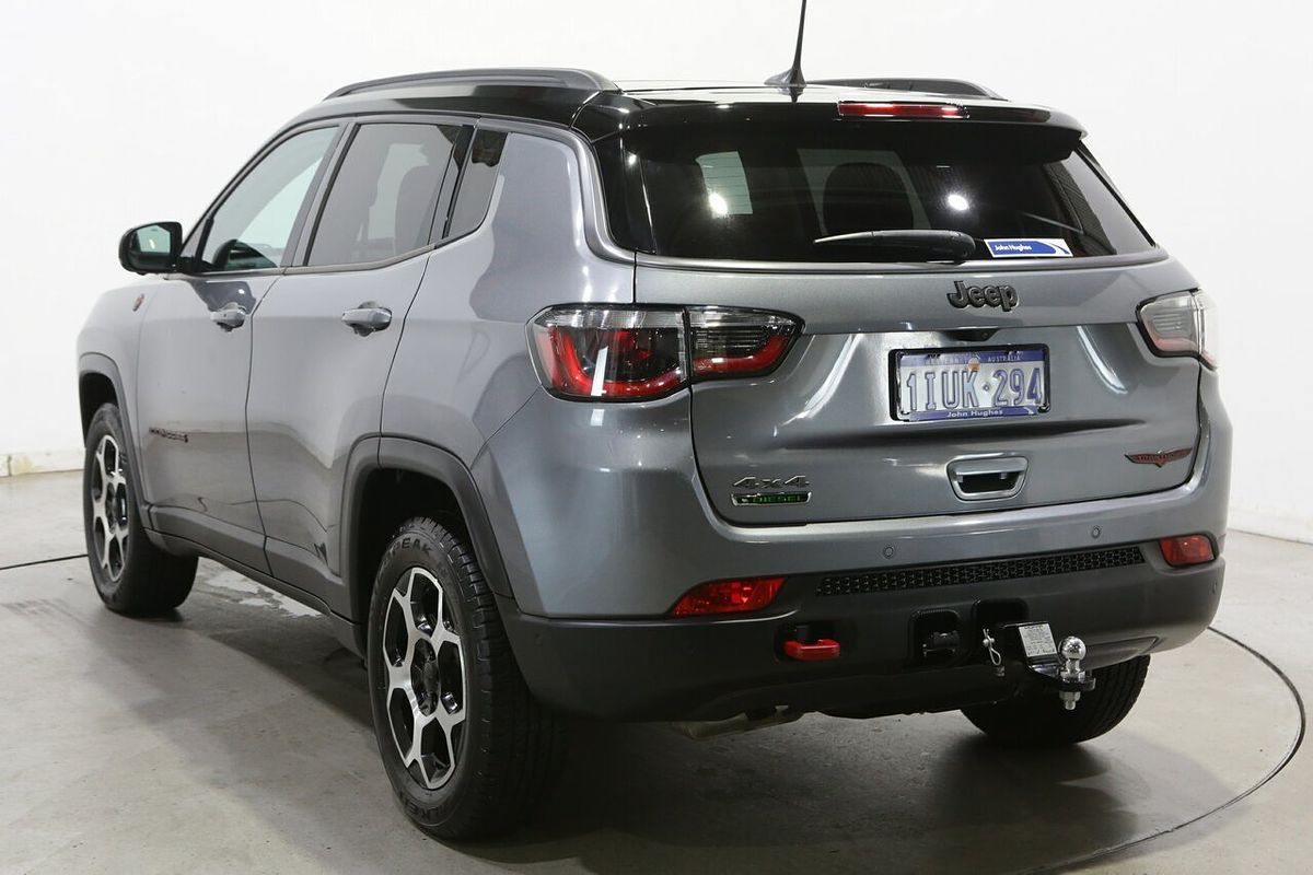 2022 Jeep Compass Trailhawk M6