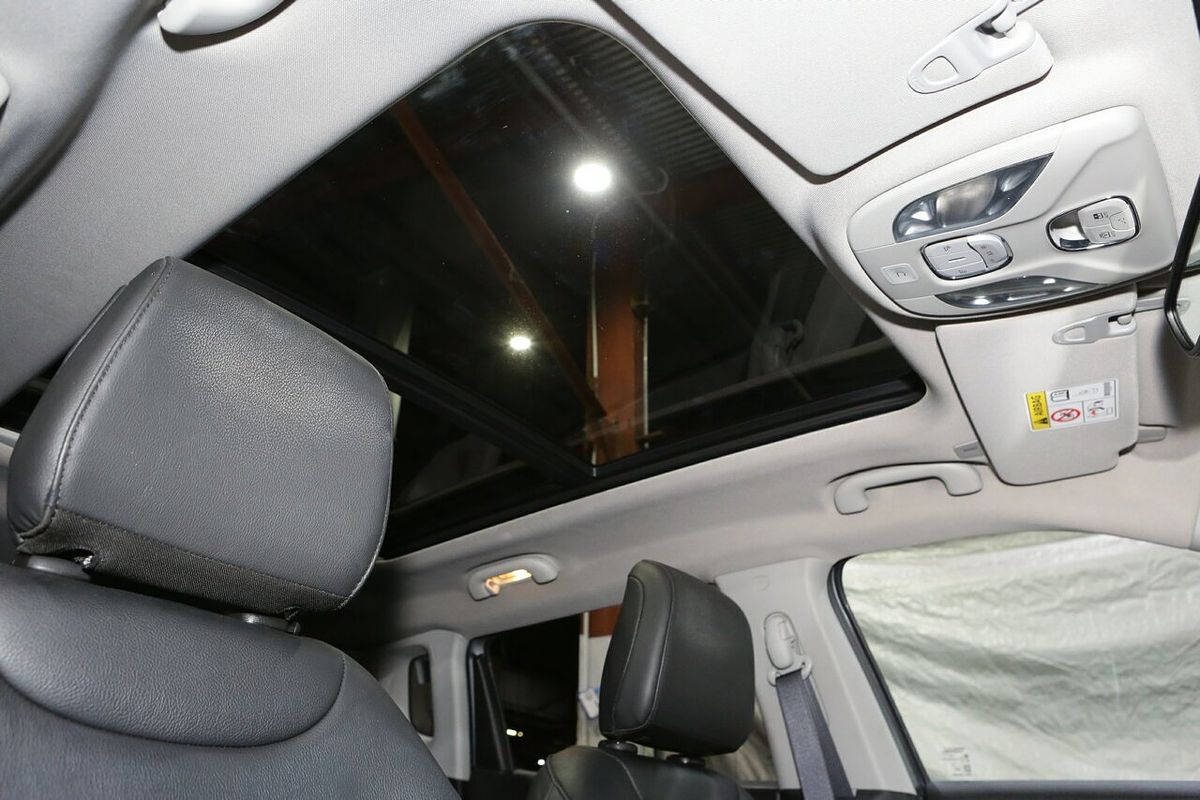 2022 Jeep Compass Trailhawk M6