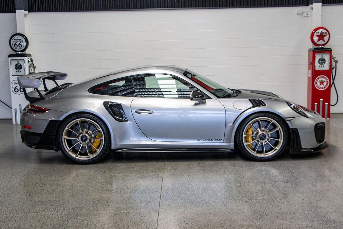 2018 Porsche 911 GT2 RS 991 II