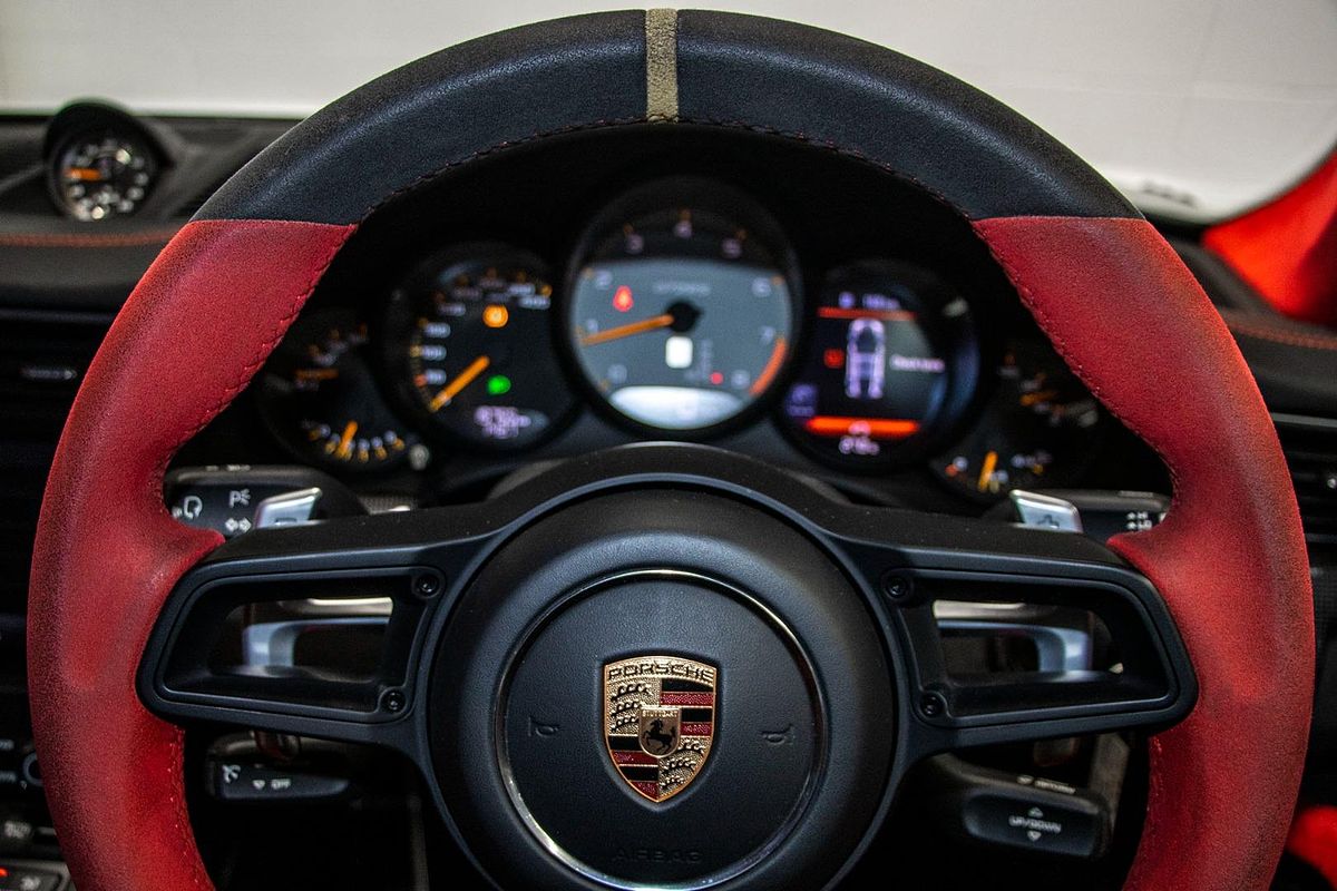 2018 Porsche 911 GT2 RS 991 II