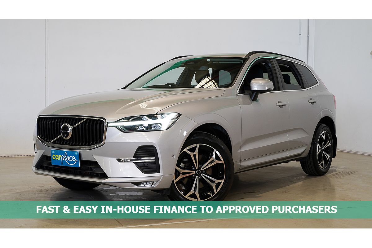 2022 Volvo XC60 B5 Momentum