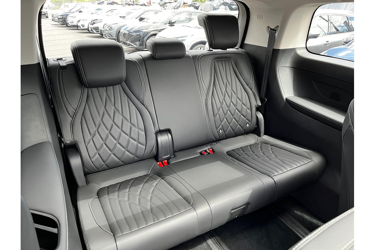 2023 LDV MIFA 9 Executive