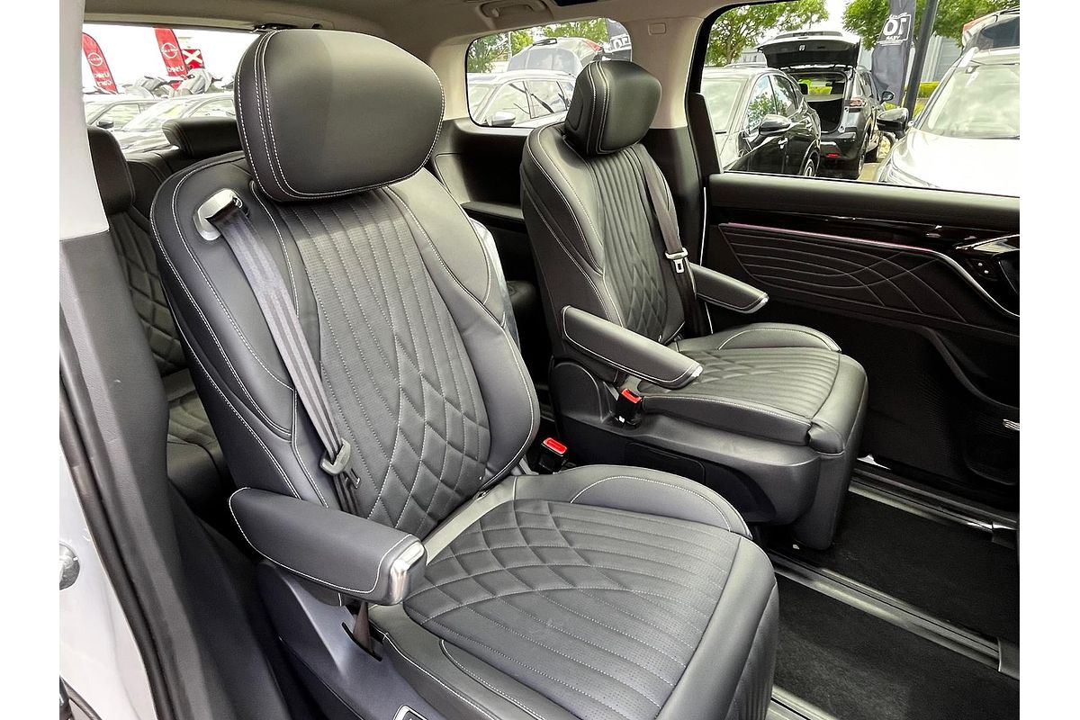 2023 LDV MIFA 9 Executive