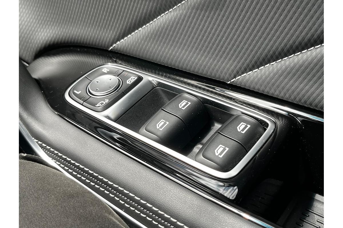 2023 LDV MIFA 9 Executive