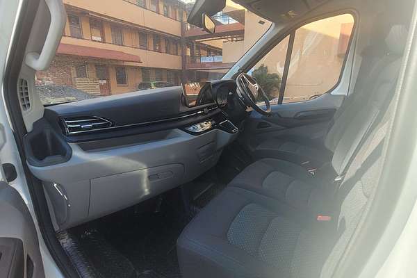 2025 LDV Deliver 9   MWB Mid Roof