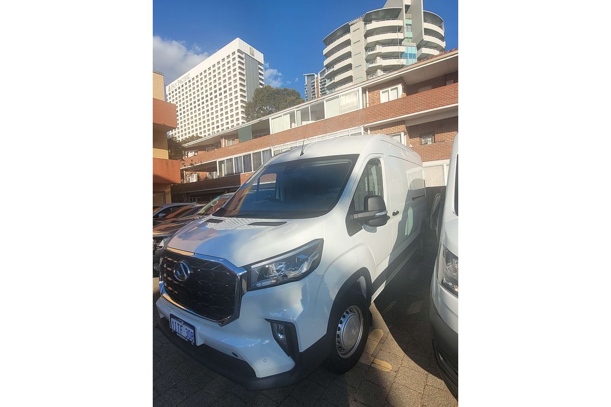 2025 LDV Deliver 9   MWB Mid Roof