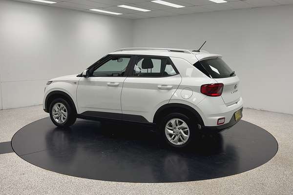 2023 Hyundai Venue Active QX.V5