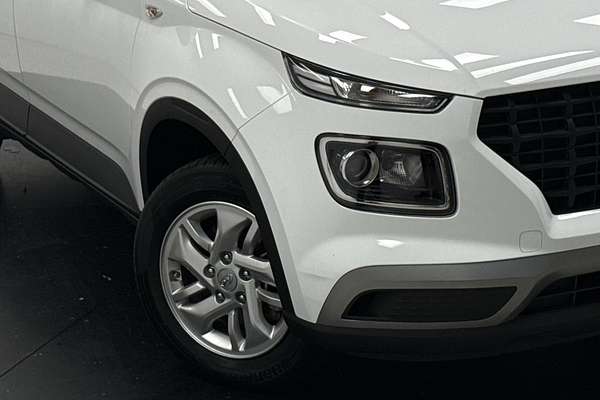 2023 Hyundai Venue Active QX.V5