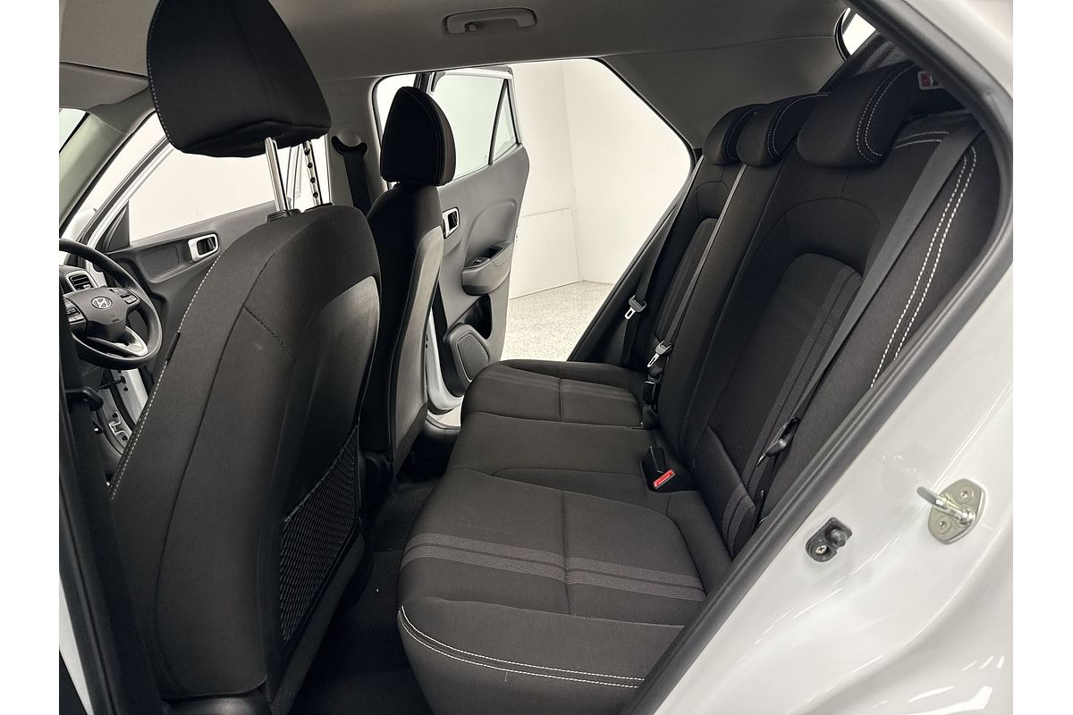 2023 Hyundai Venue Active QX.V5