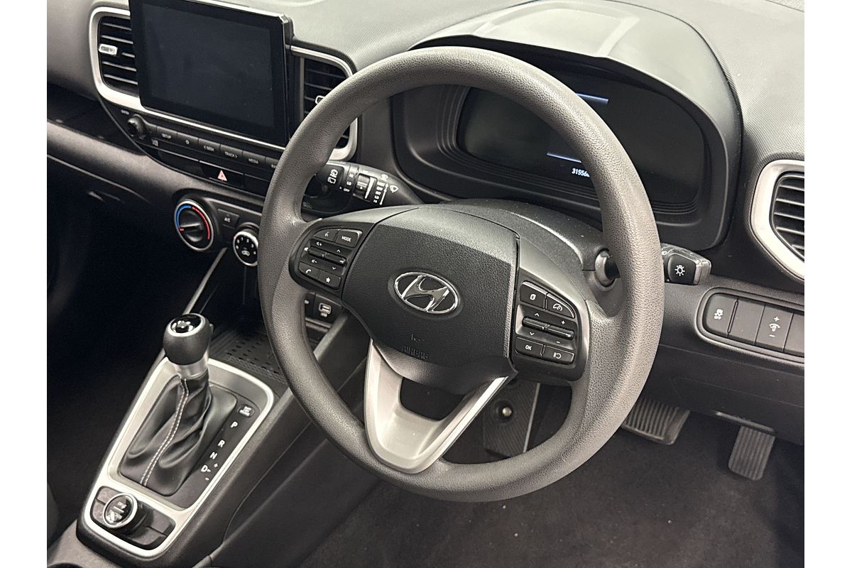 2023 Hyundai Venue Active QX.V5