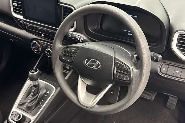 2023 Hyundai Venue Active QX.V5