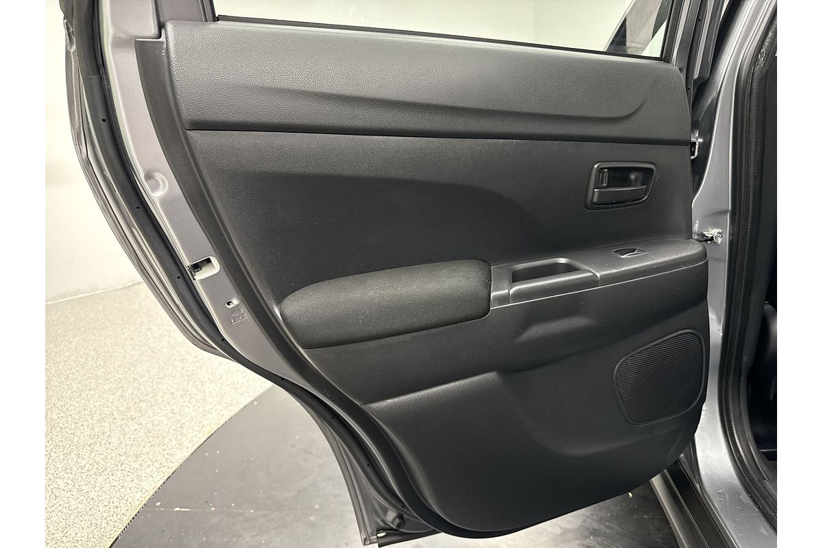 2020 Mitsubishi ASX ES XD