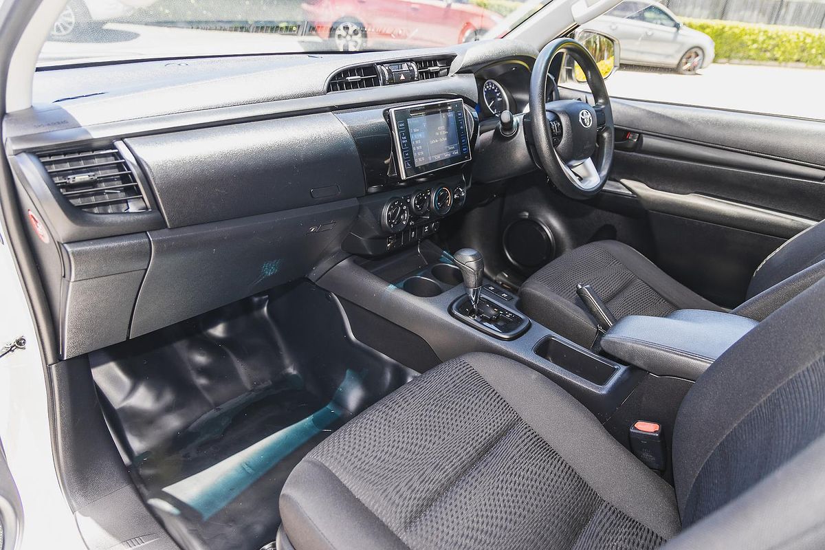 2018 Toyota Hilux SR GUN126R 4X4
