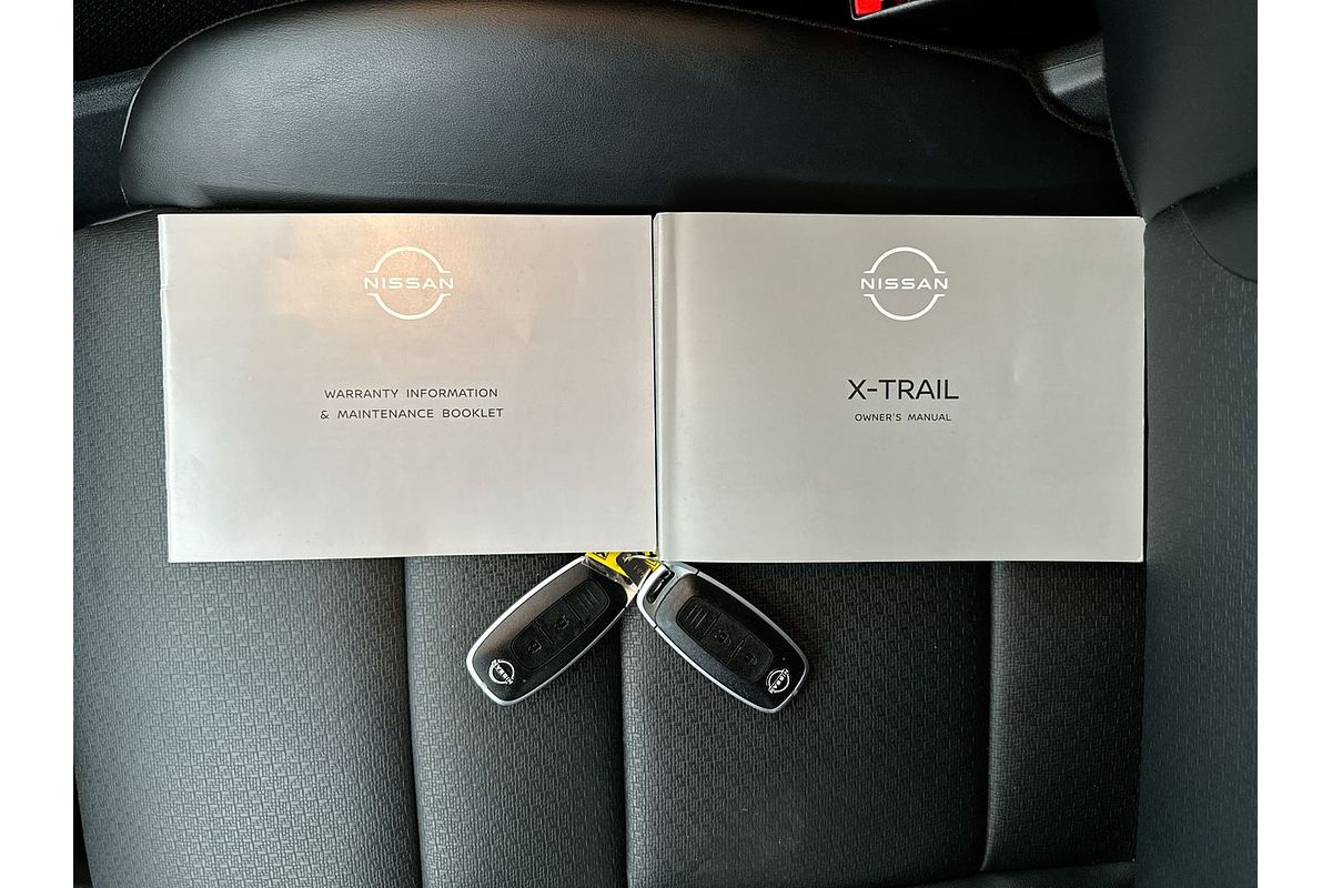2024 Nissan X-TRAIL ST-L T33