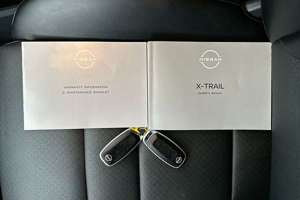 2024 Nissan X-TRAIL ST-L T33