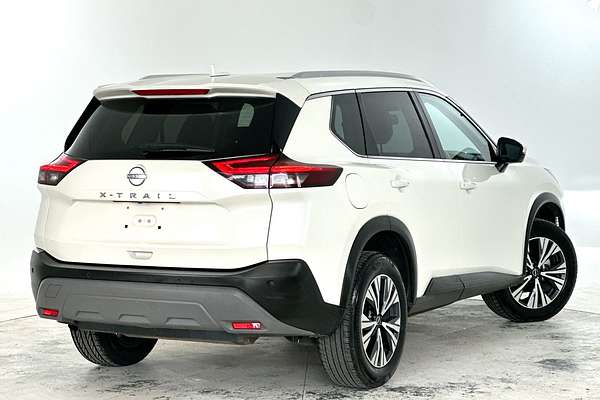 2024 Nissan X-TRAIL ST-L T33