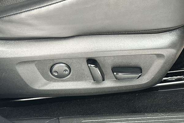 2024 Nissan X-TRAIL ST-L T33