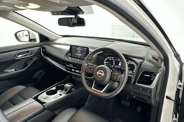 2024 Nissan X-TRAIL ST-L T33