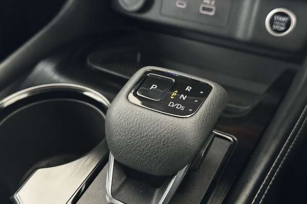 2024 Nissan X-TRAIL ST-L T33