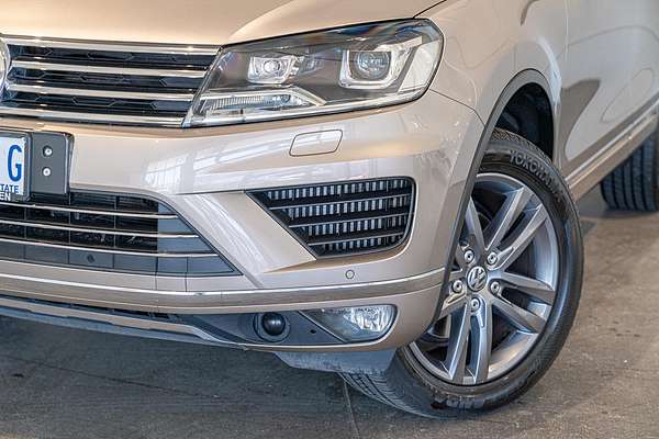 2017 Volkswagen Touareg V6 TDI Adventure 7P