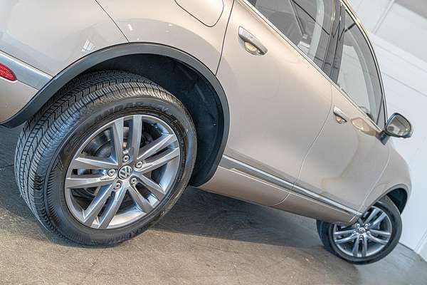 2017 Volkswagen Touareg V6 TDI Adventure 7P