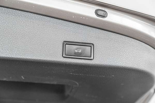 2017 Volkswagen Touareg V6 TDI Adventure 7P