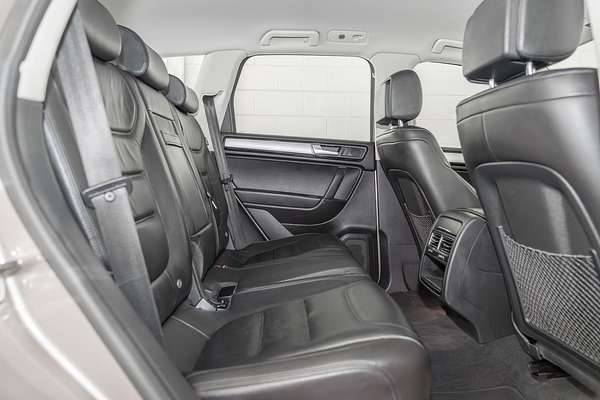 2017 Volkswagen Touareg V6 TDI Adventure 7P