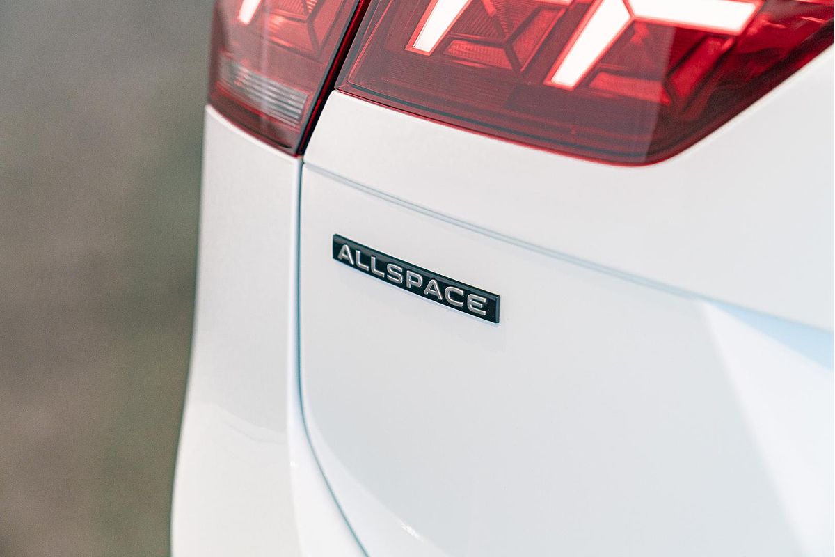 2024 Volkswagen Tiguan 162TSI R-Line Allspace 5N