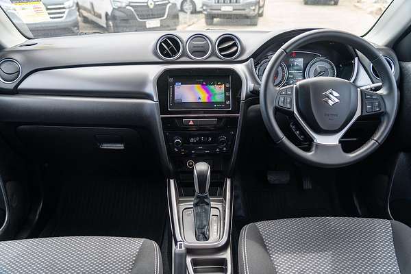 2023 Suzuki Vitara Limited Edition LY Series II