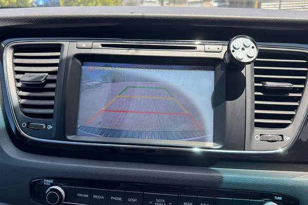 2015 Kia Carnival SLi YP