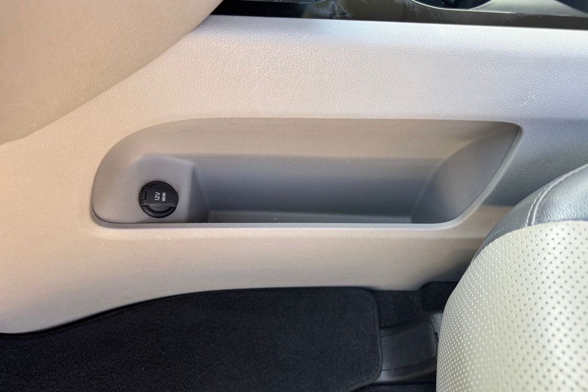 2015 Kia Carnival SLi YP